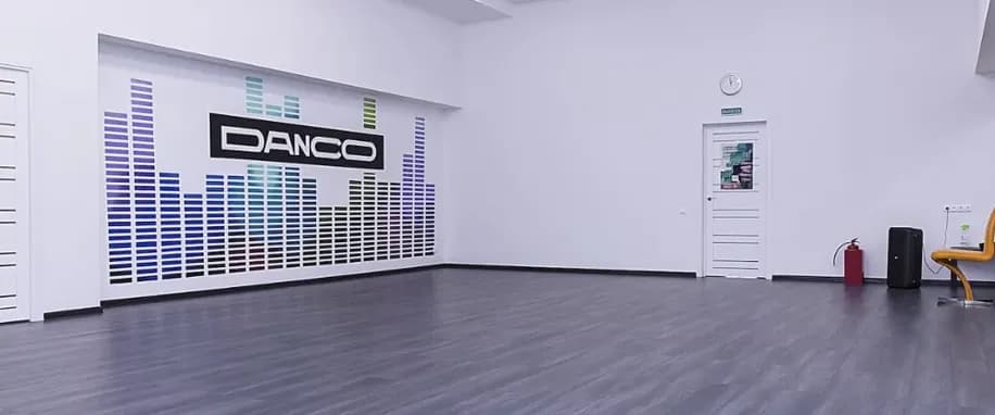 gallery slide